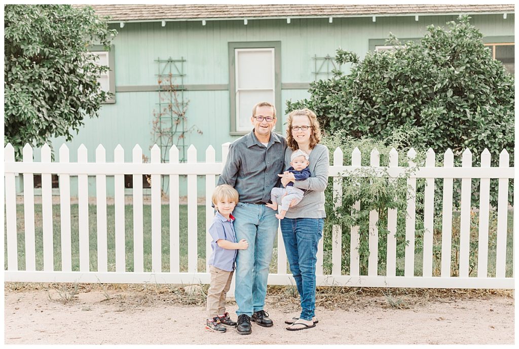 Jette's Farmhouse Family Photos at Tumbleweed Park in Chandler Arizona