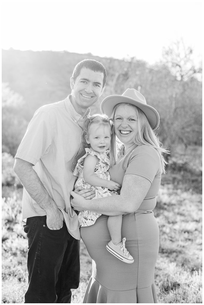 Black and white of the Myler Family at Coons Bluff, Arizona Desert Maternity Session